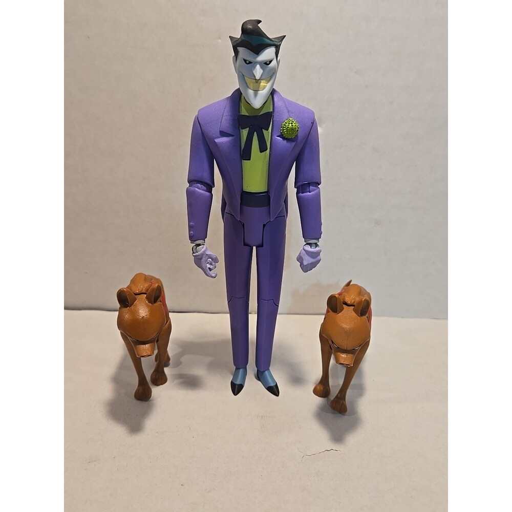 DC Collectibles The New Batman Adventures Joker Figure w/ Bud & Lou Hyenas Stand